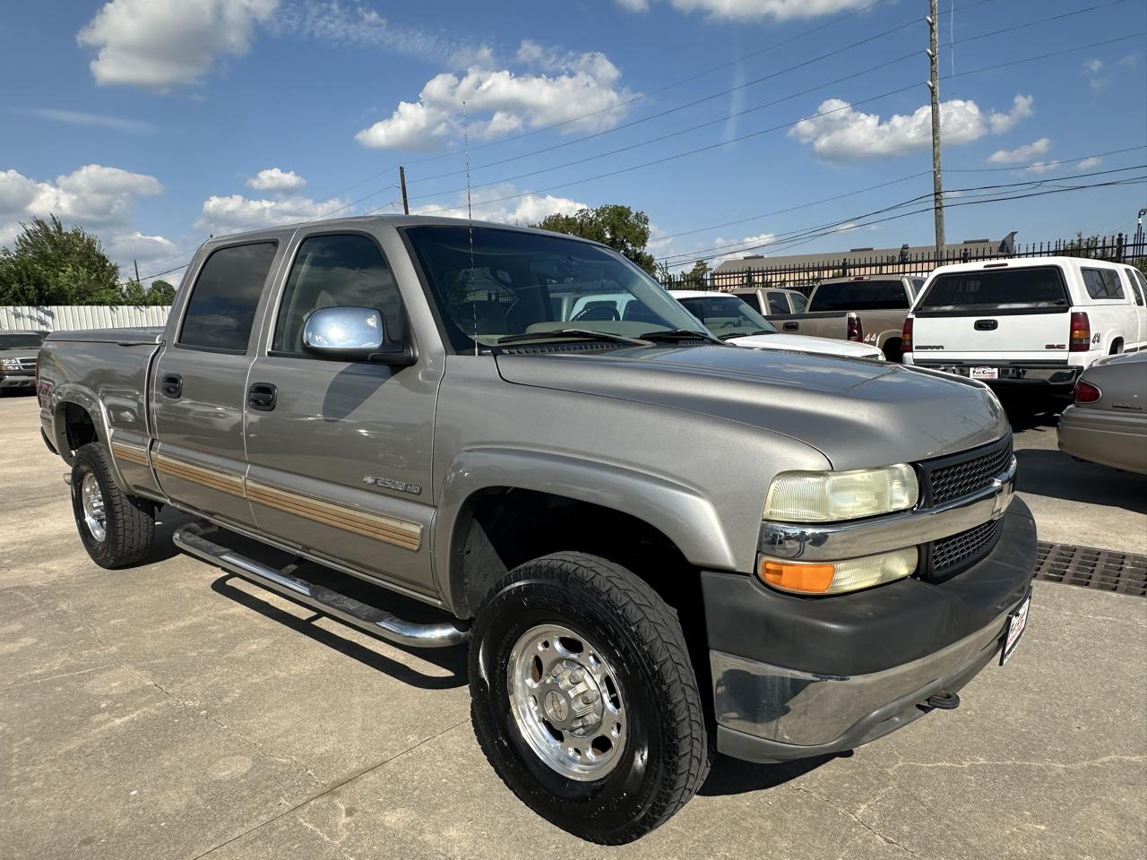 Chevrolet Silverado 2500HD LS Crew Cab Short Bed 4WD 2002