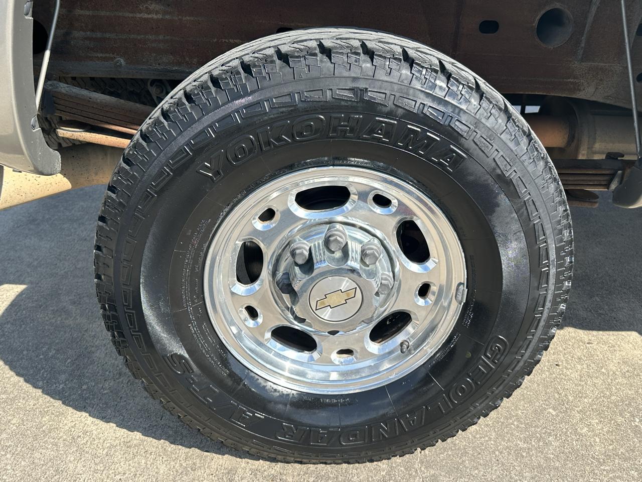 Chevrolet Silverado 2500HD LS Crew Cab Short Bed 4WD 2002