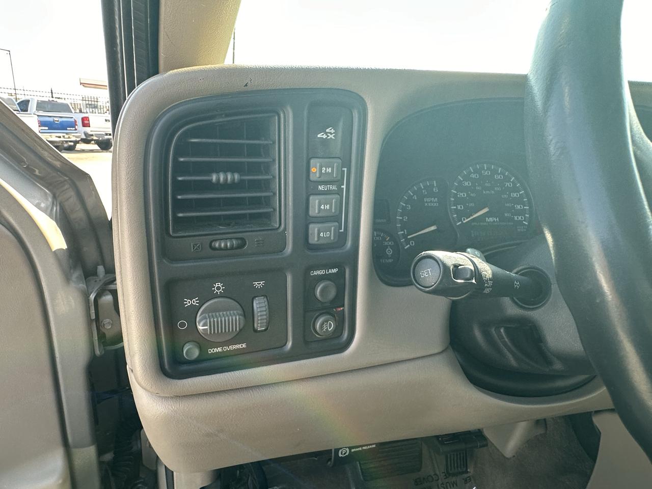 Chevrolet Silverado 2500HD LS Crew Cab Short Bed 4WD 2002