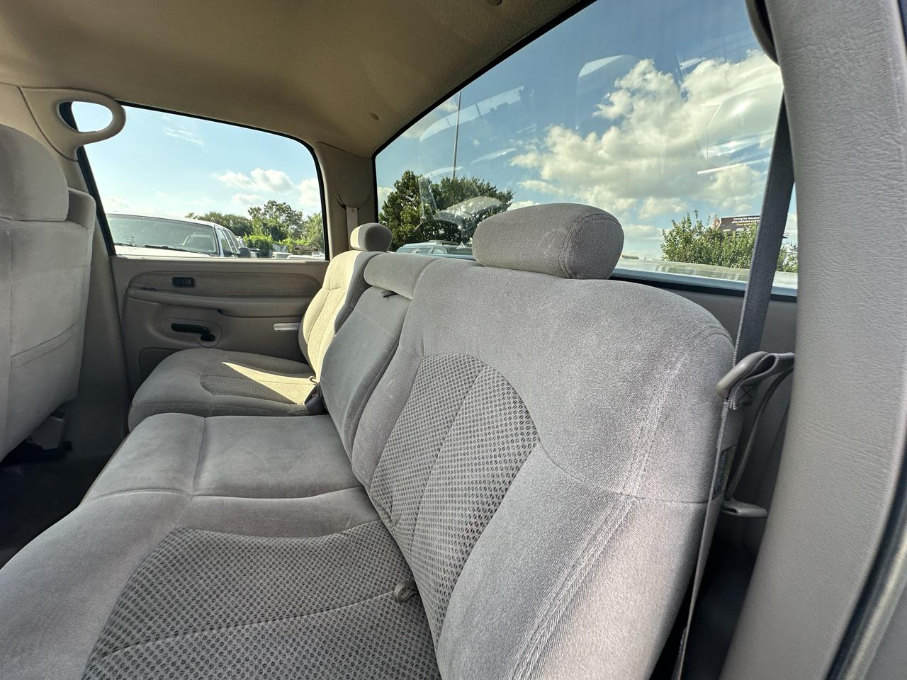 Chevrolet Silverado 2500HD LS Crew Cab Short Bed 4WD 2002