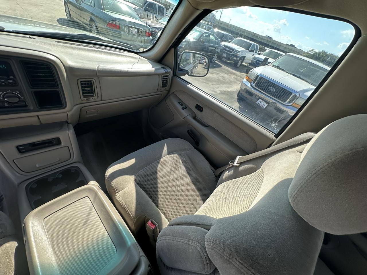 Chevrolet Silverado 2500HD LS Crew Cab Short Bed 4WD 2002