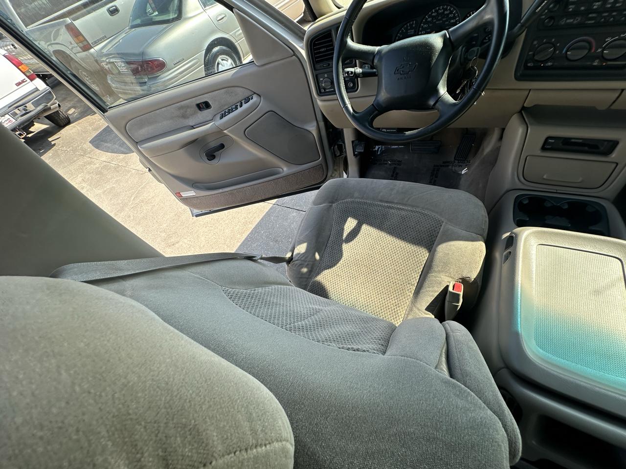Chevrolet Silverado 2500HD LS Crew Cab Short Bed 4WD 2002