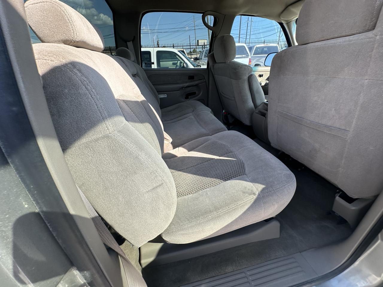 Chevrolet Silverado 2500HD LS Crew Cab Short Bed 4WD 2002