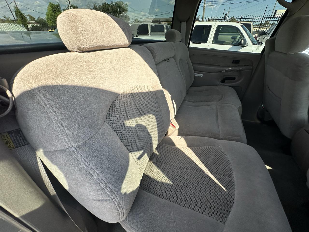 Chevrolet Silverado 2500HD LS Crew Cab Short Bed 4WD 2002