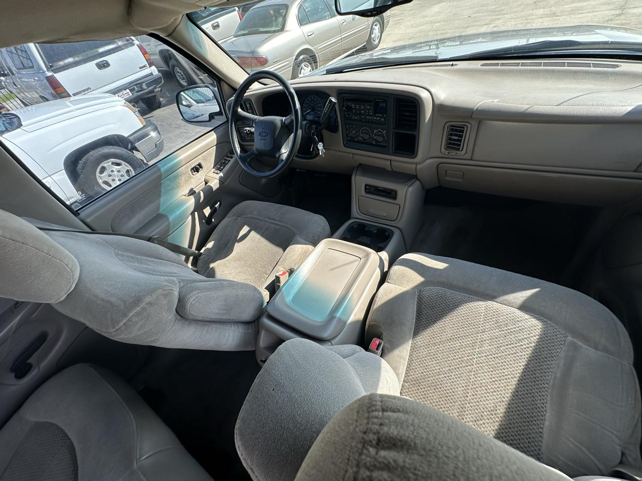 Chevrolet Silverado 2500HD LS Crew Cab Short Bed 4WD 2002