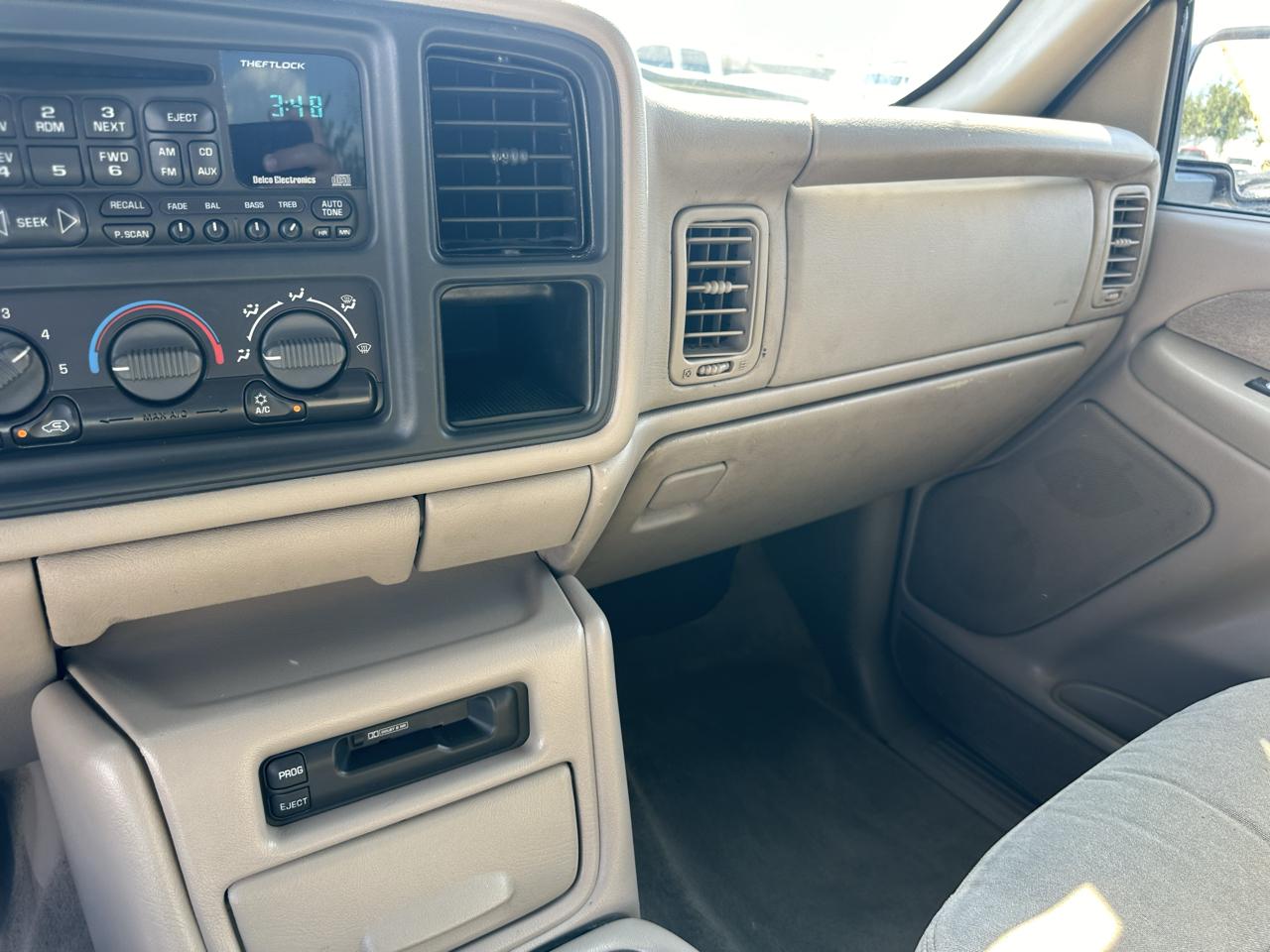 Chevrolet Silverado 2500HD LS Crew Cab Short Bed 4WD 2002