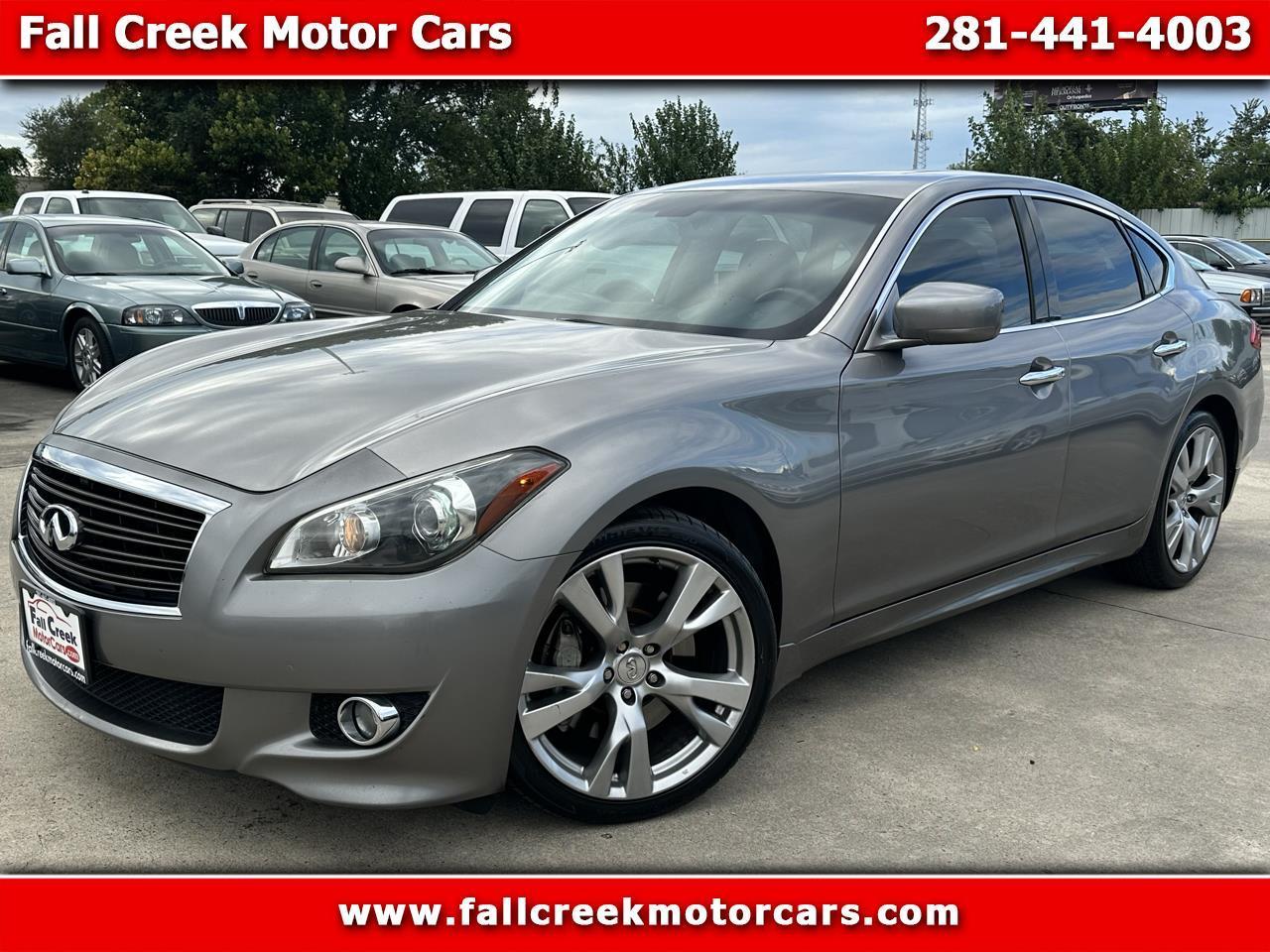 Infiniti M  2011