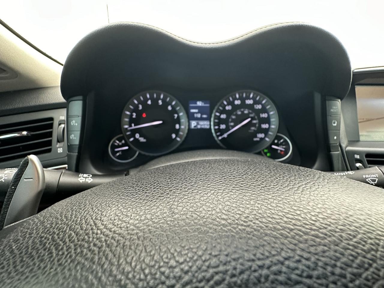 Infiniti M  2011