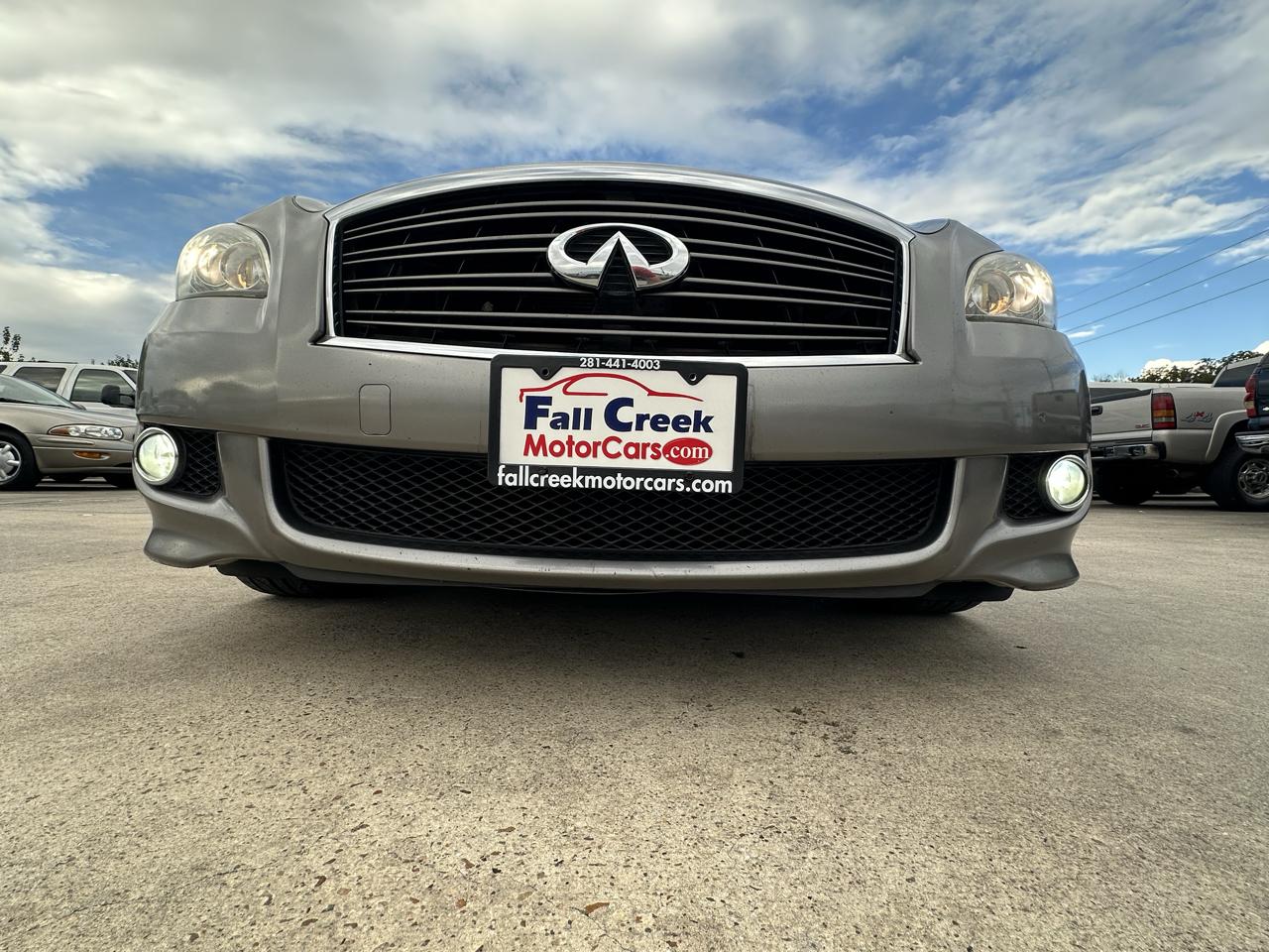 Infiniti M  2011