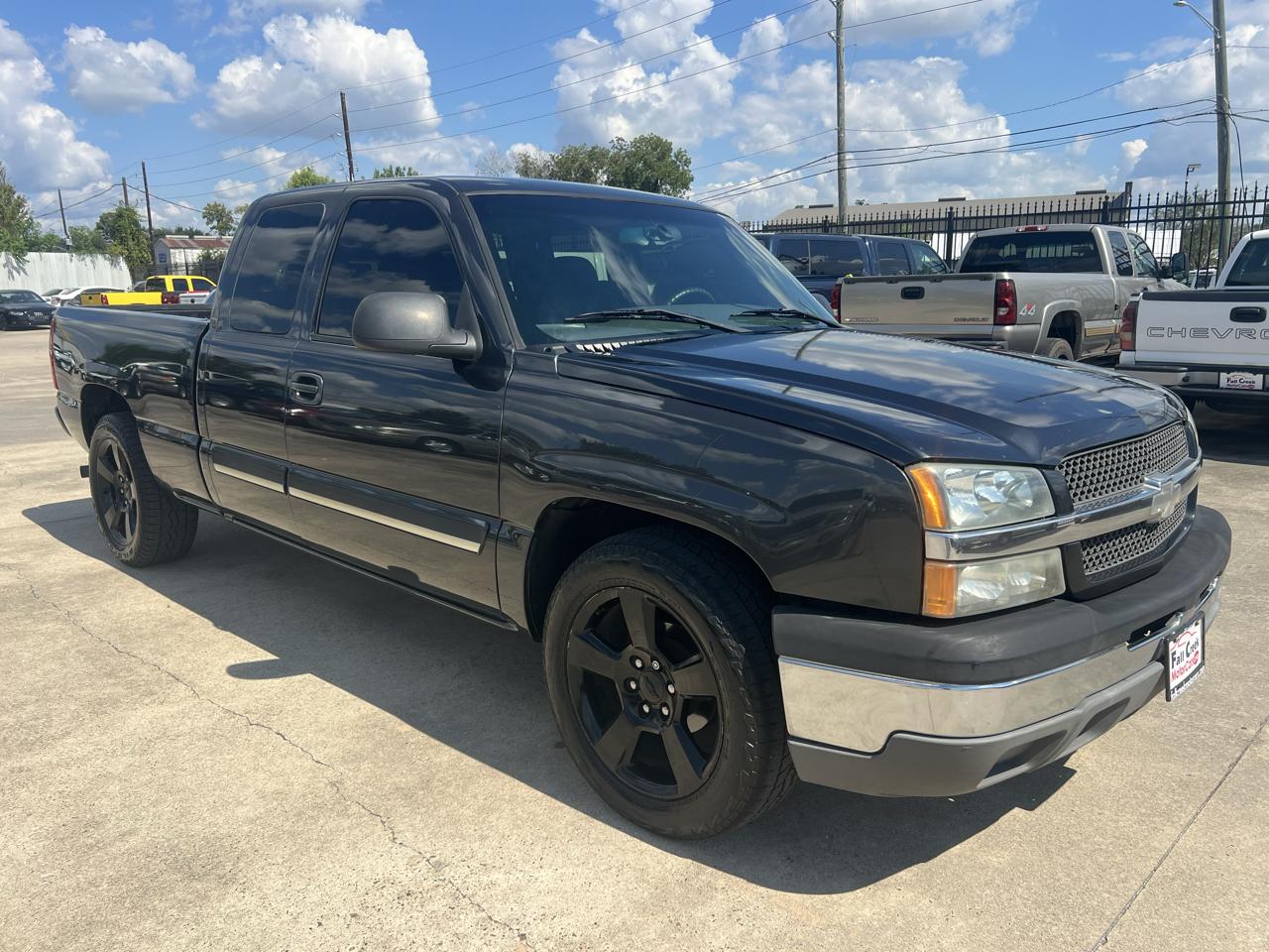 Chevrolet Silverado 1500 Ext. Cab Short Bed 2WD 2003