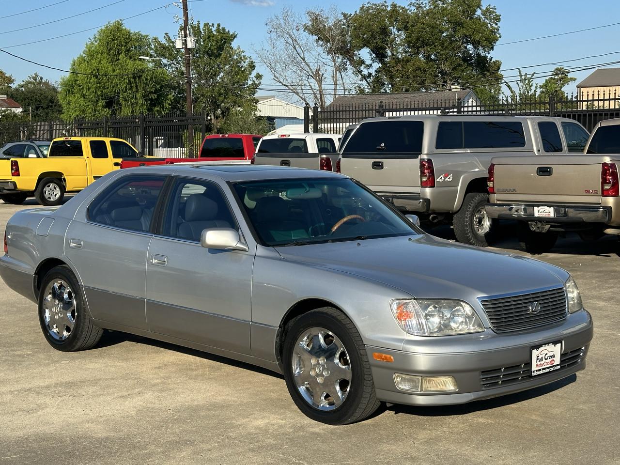 Lexus LS 400 4dr Sedan 1999