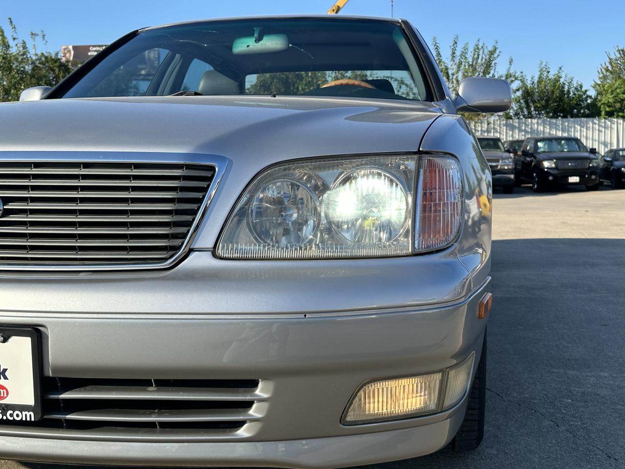 Lexus LS 400 4dr Sedan 1999