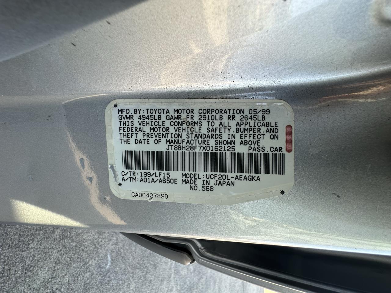 Lexus LS 400 4dr Sedan 1999
