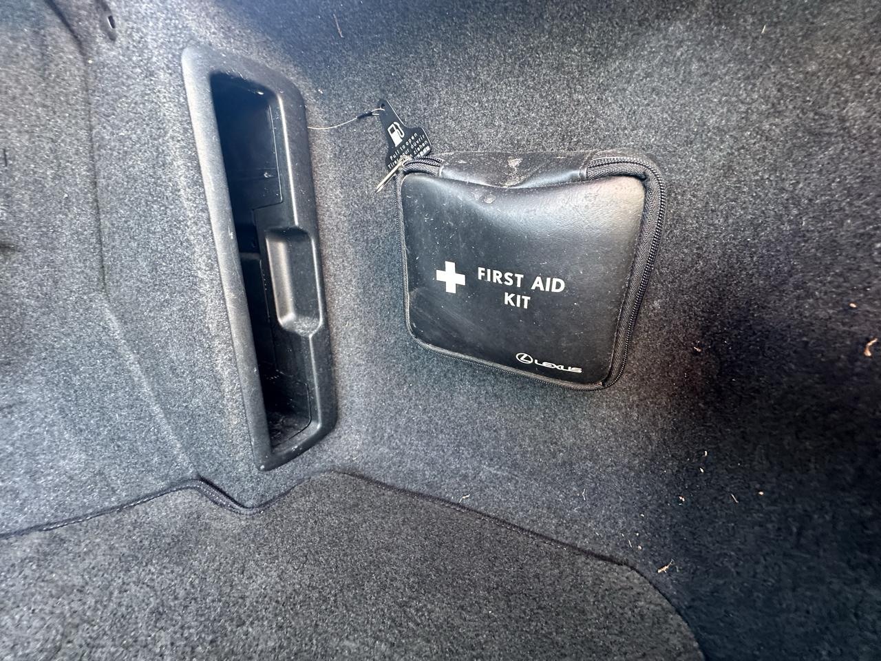 Lexus LS 400 4dr Sedan 1999