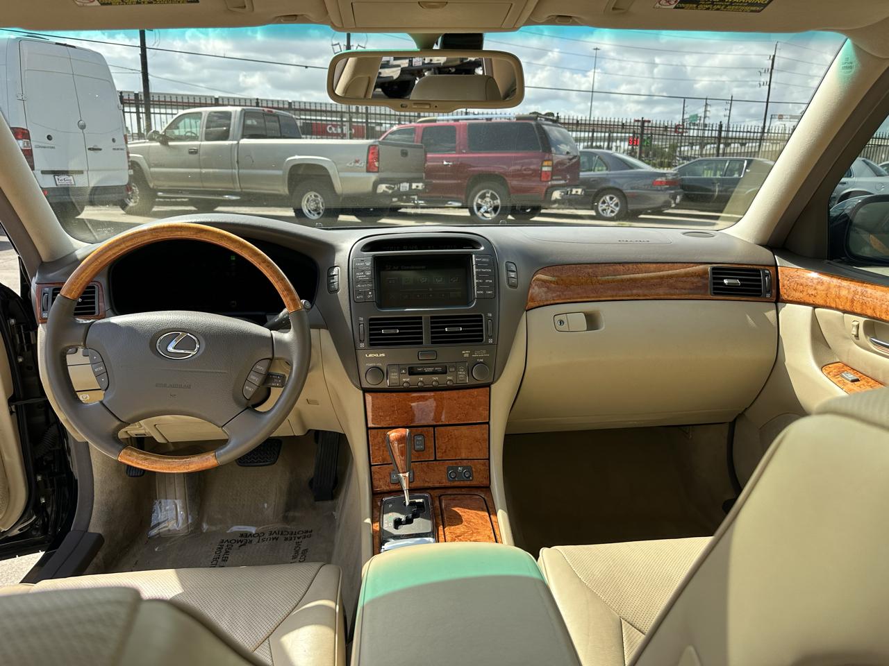 Lexus LS 430  2005