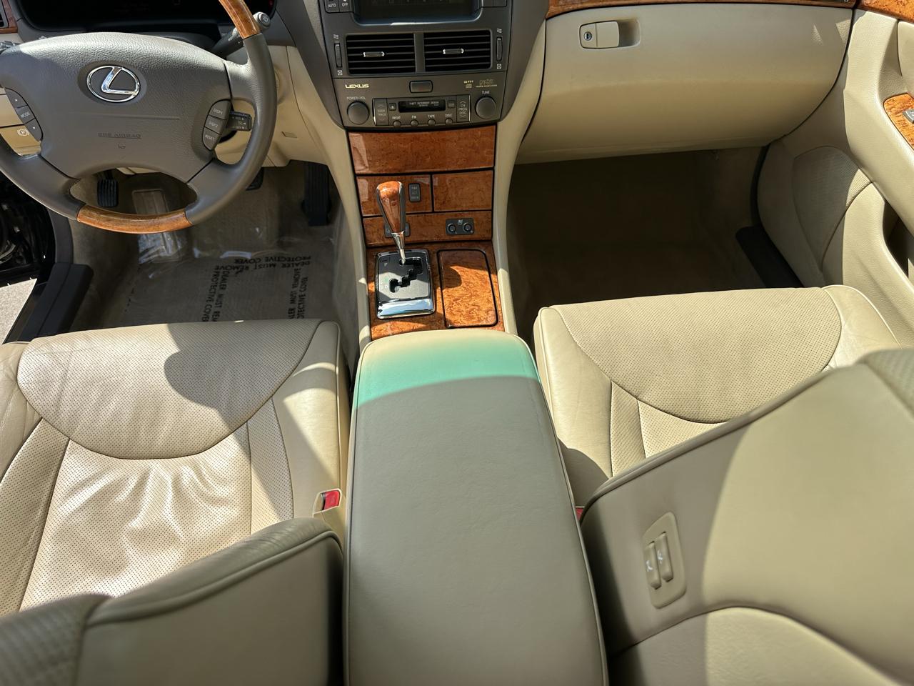 Lexus LS 430  2005