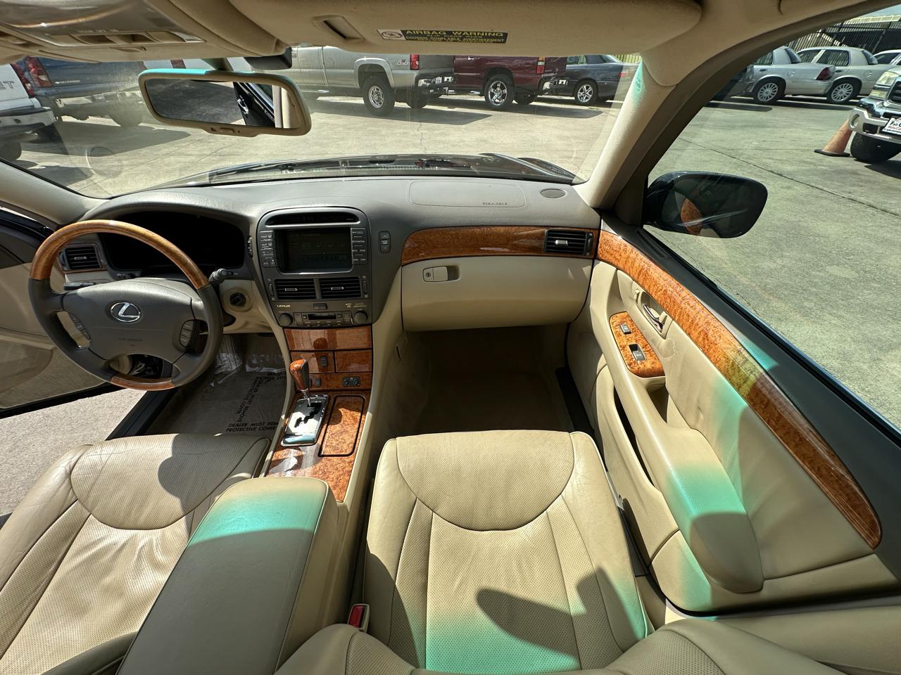 Lexus LS 430  2005