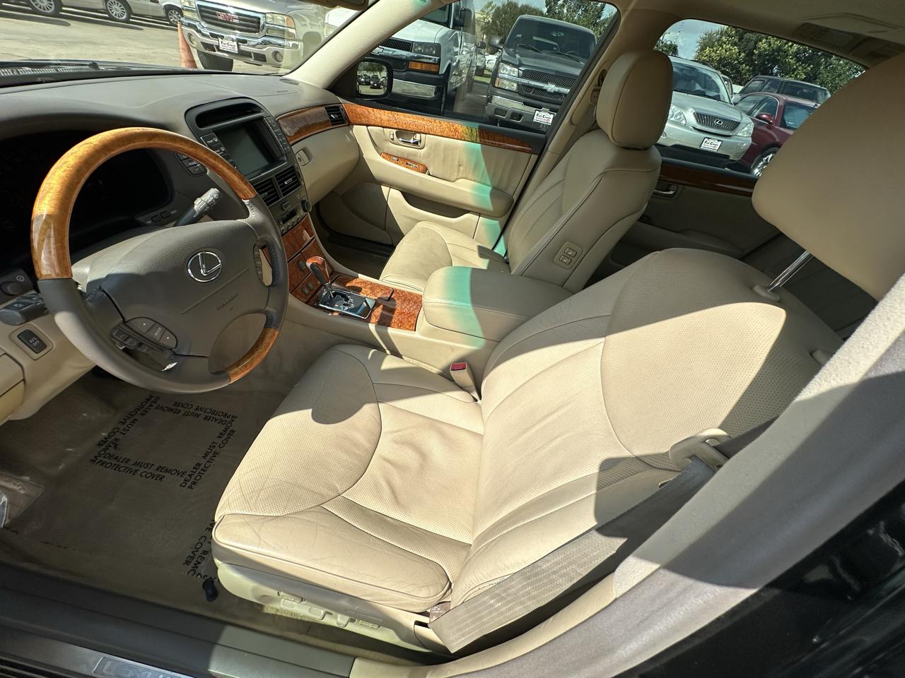 Lexus LS 430  2005