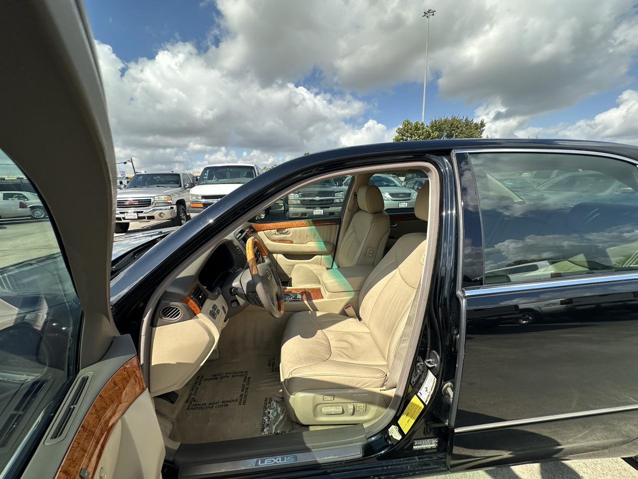 Lexus LS 430  2005
