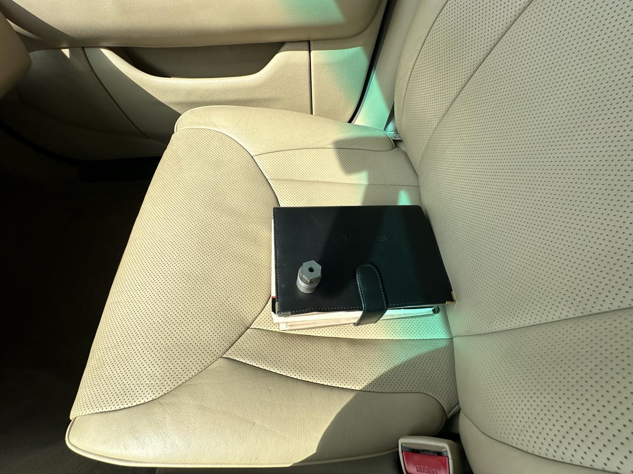 Lexus LS 430  2005