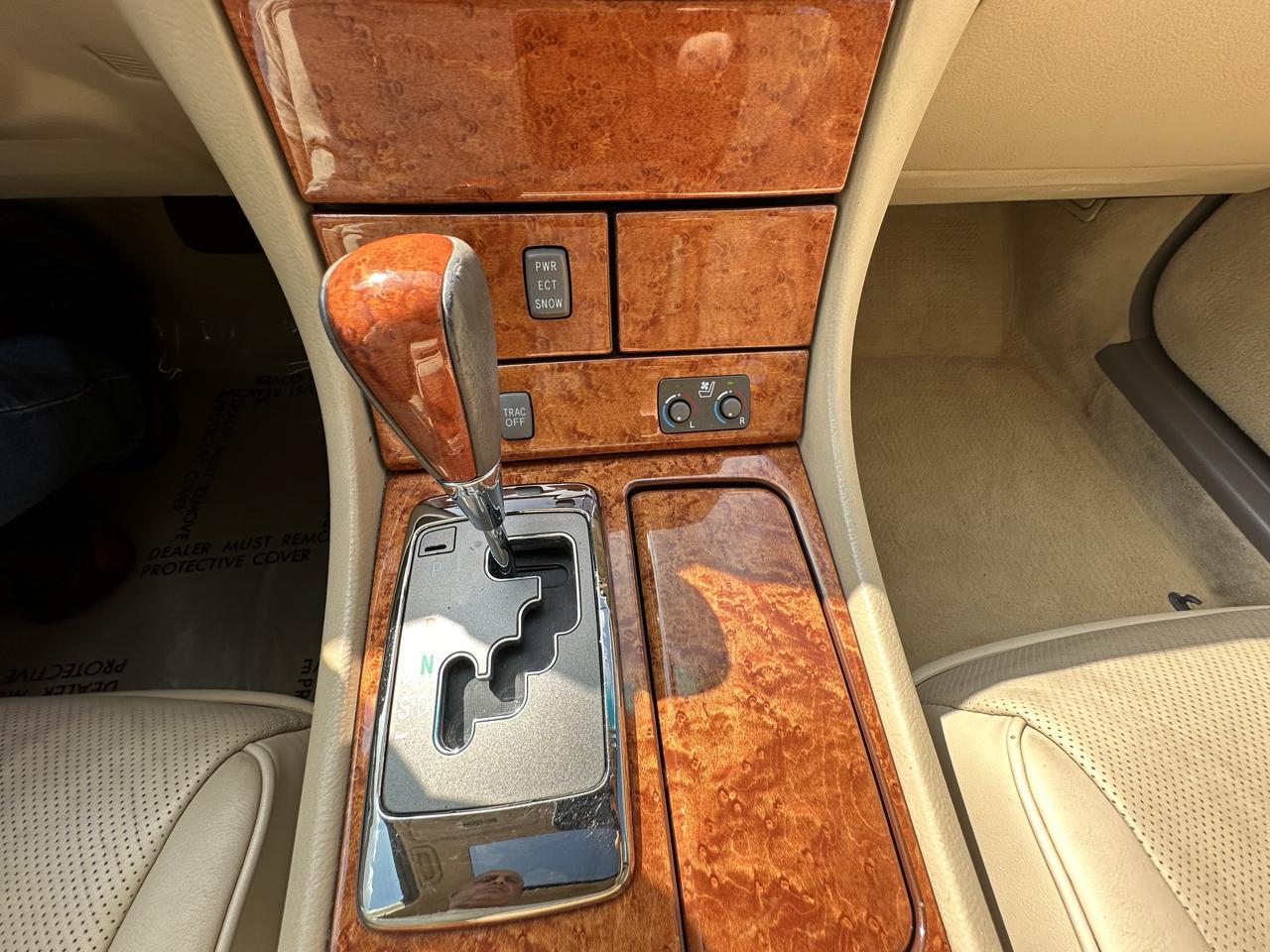 Lexus LS 430  2005