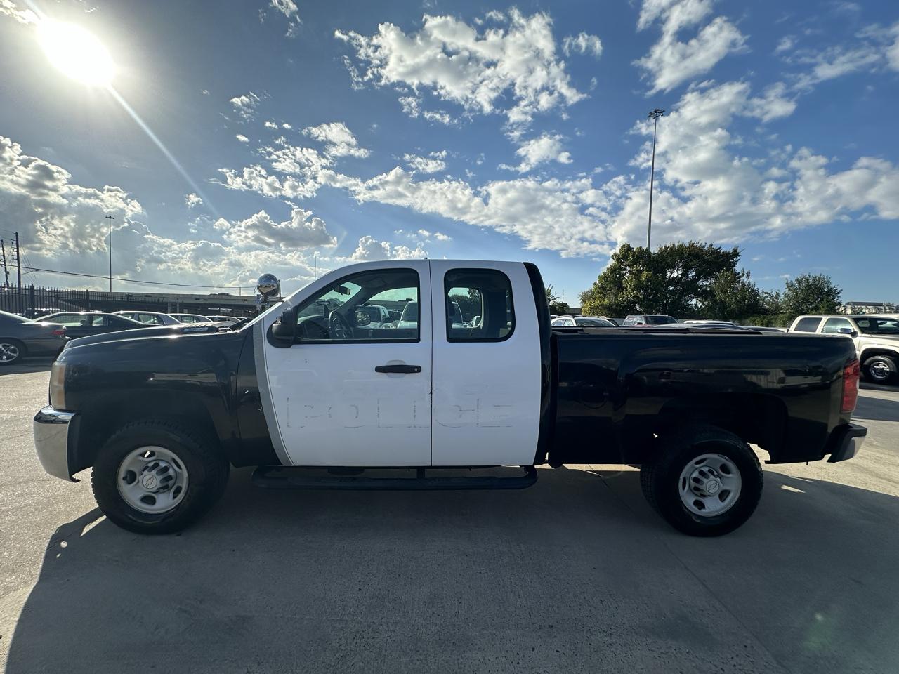 Chevrolet Silverado 2500HD Ext. Cab Short Bed 2WD 2009