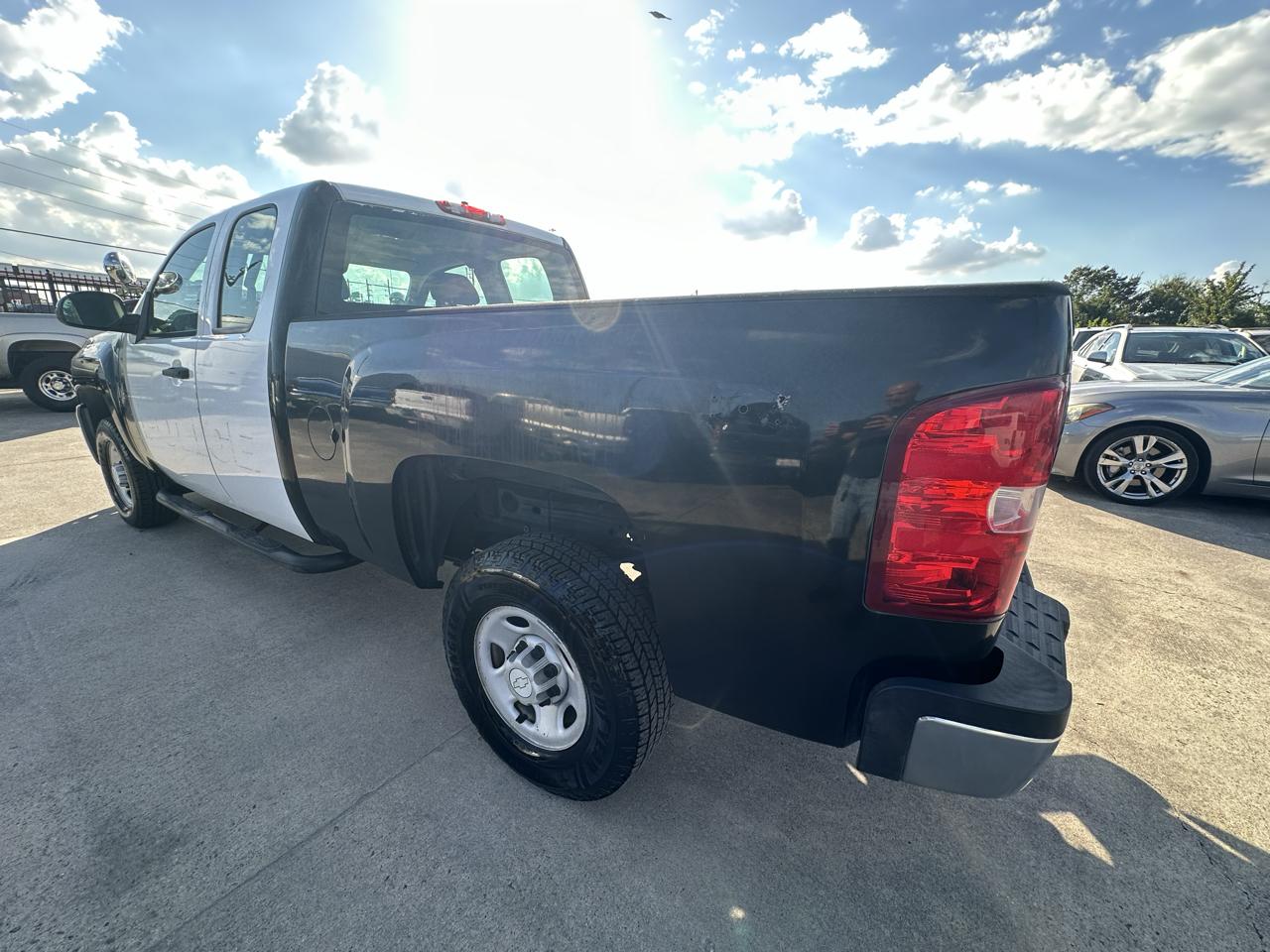 Chevrolet Silverado 2500HD Ext. Cab Short Bed 2WD 2009