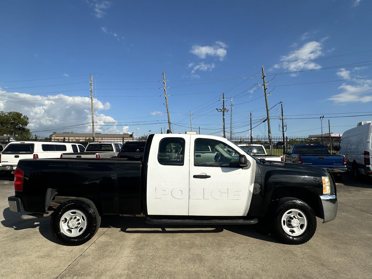 Chevrolet Silverado 2500HD Ext. Cab Short Bed 2WD 2009