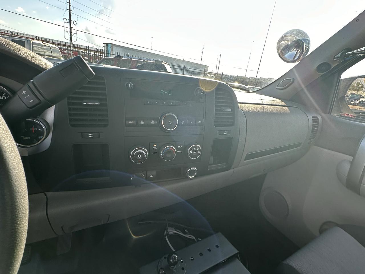 Chevrolet Silverado 2500HD Ext. Cab Short Bed 2WD 2009