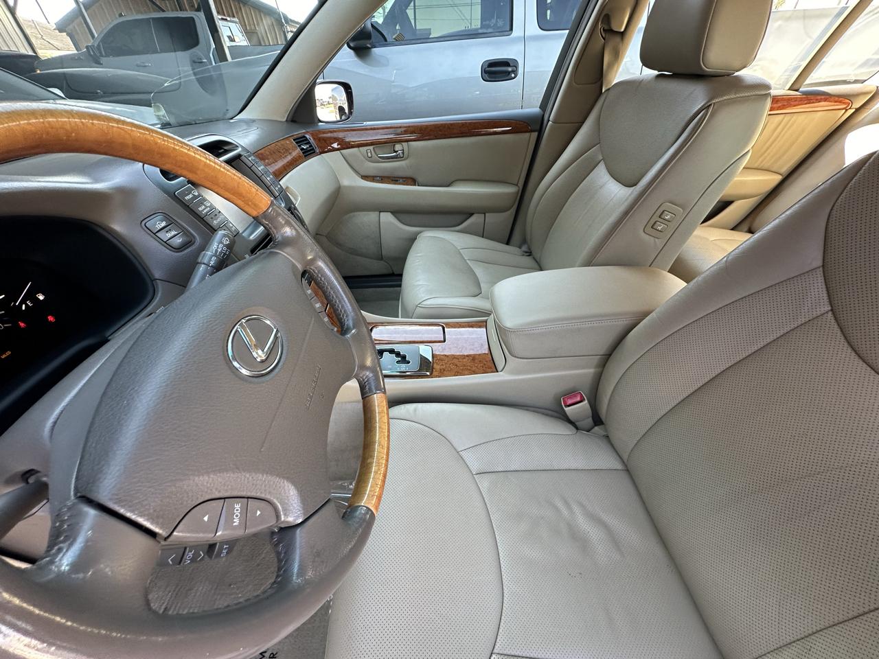 Lexus LS 430  2006