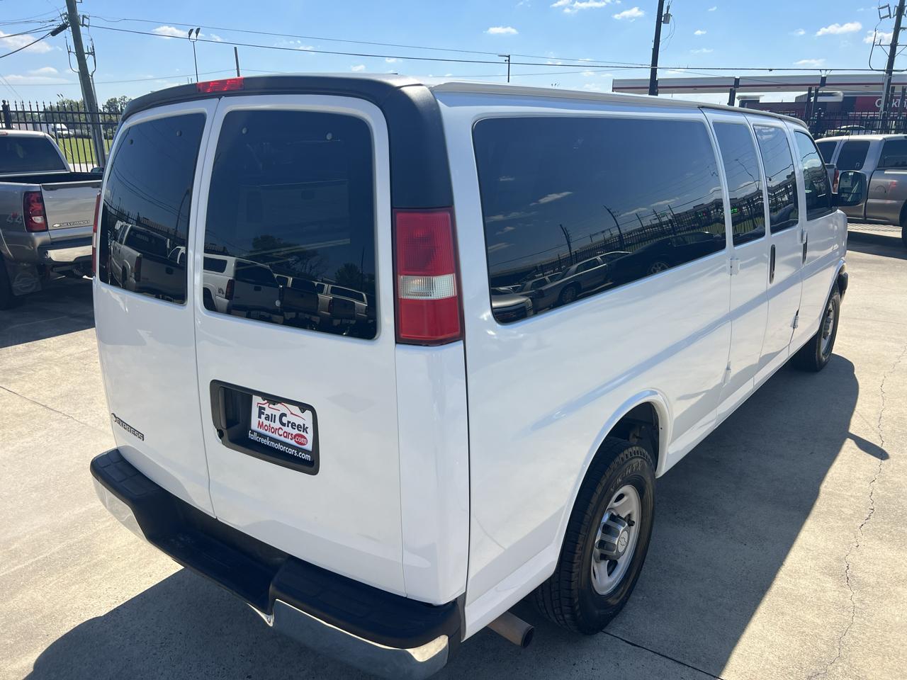 Chevrolet Express LS 3500 Extended 2008