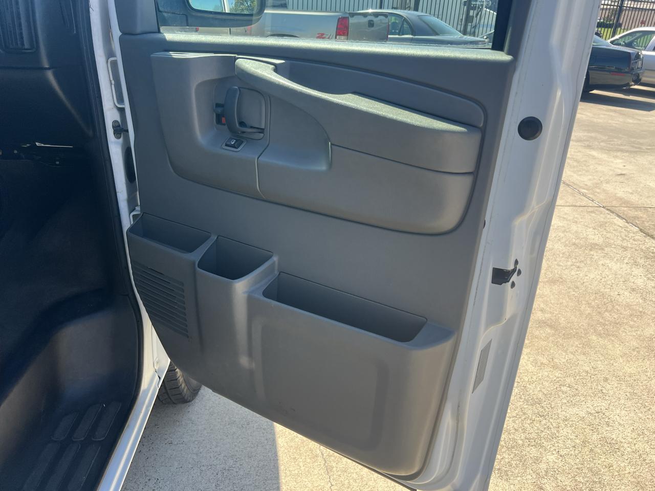 Chevrolet Express LS 3500 Extended 2008