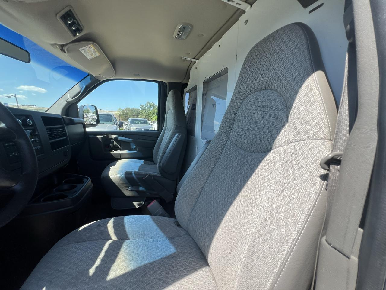 Chevrolet Express LS 3500 Extended 2008