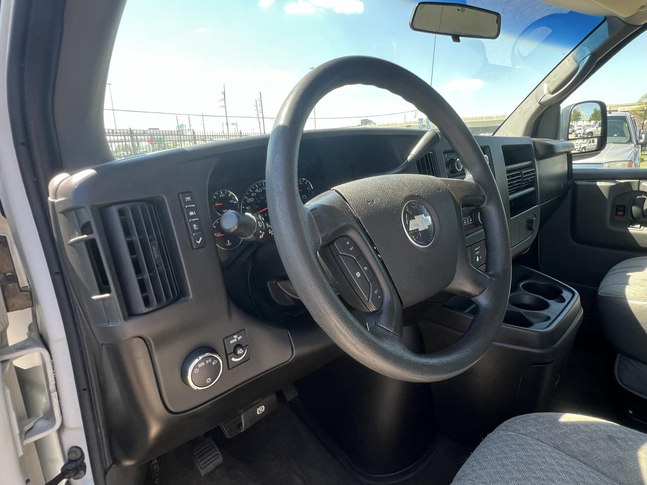 Chevrolet Express LS 3500 Extended 2008