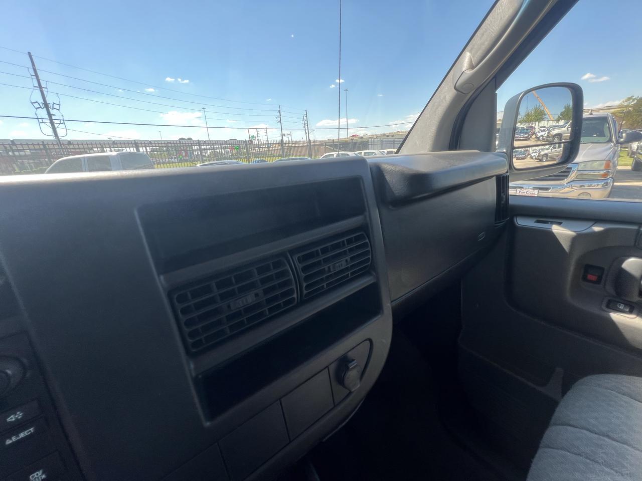 Chevrolet Express LS 3500 Extended 2008
