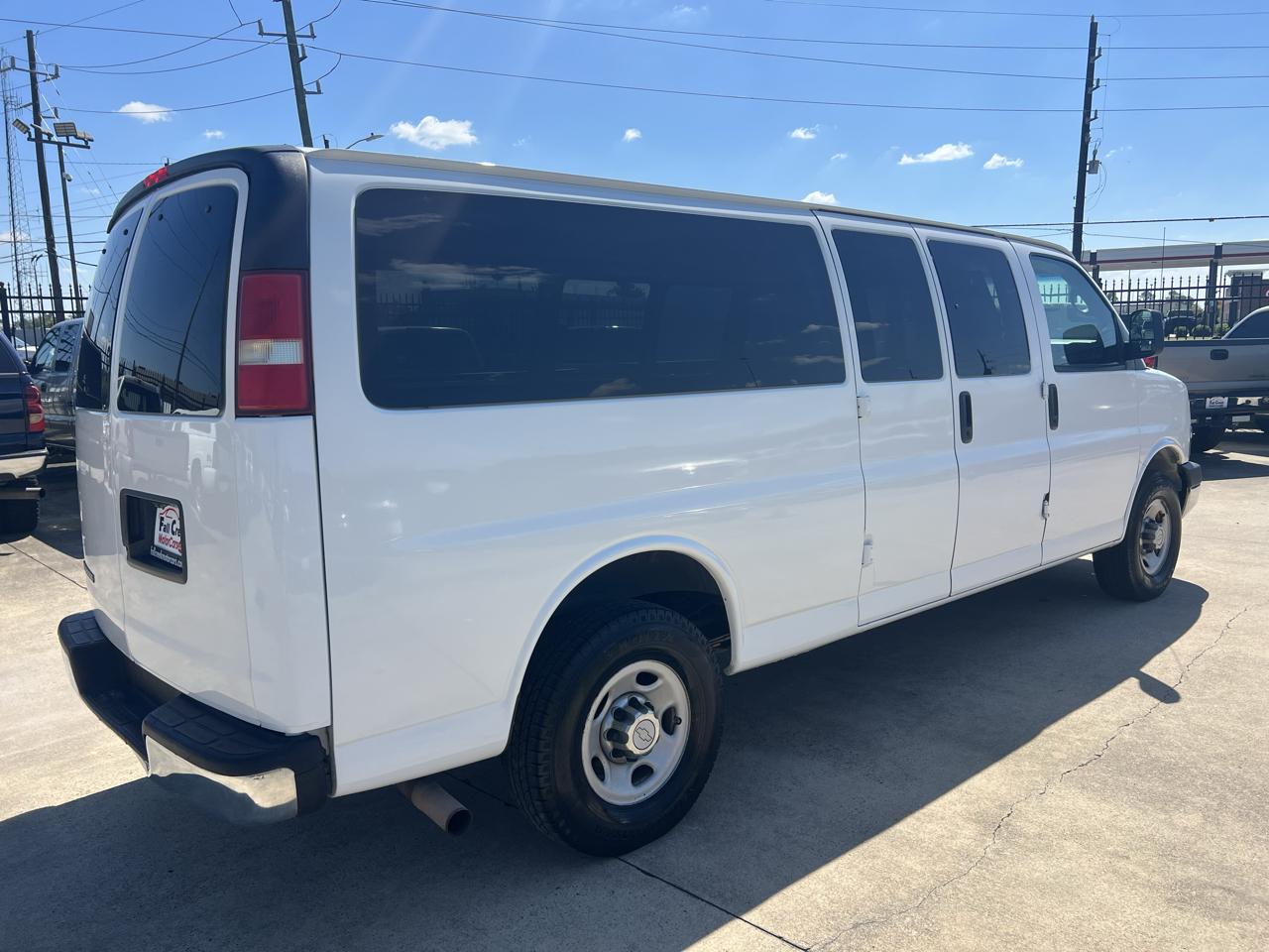 Chevrolet Express LS 3500 Extended 2008