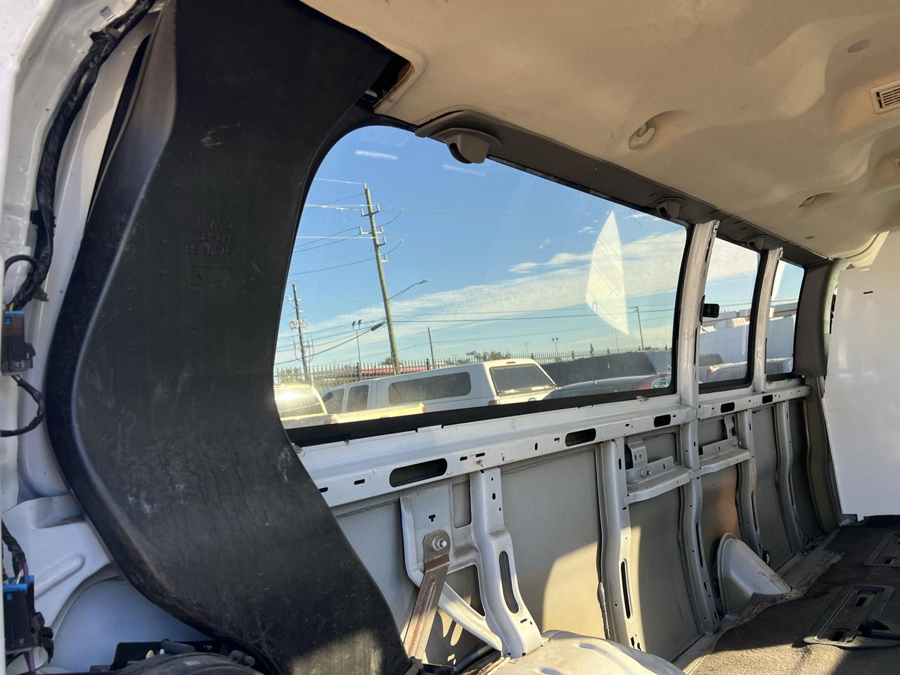 Chevrolet Express LS 3500 Extended 2008