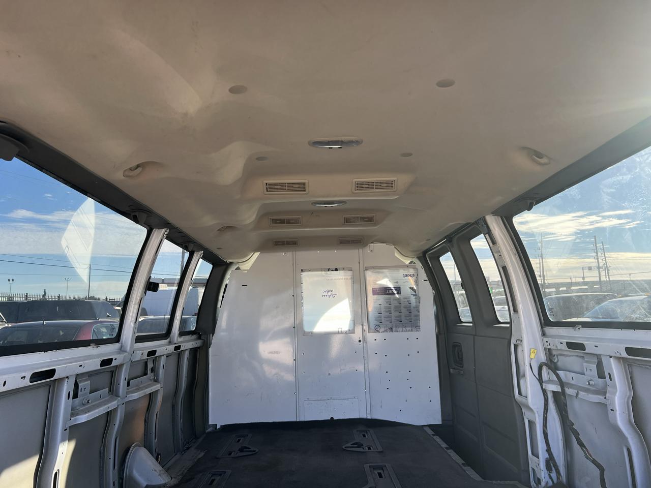 Chevrolet Express LS 3500 Extended 2008