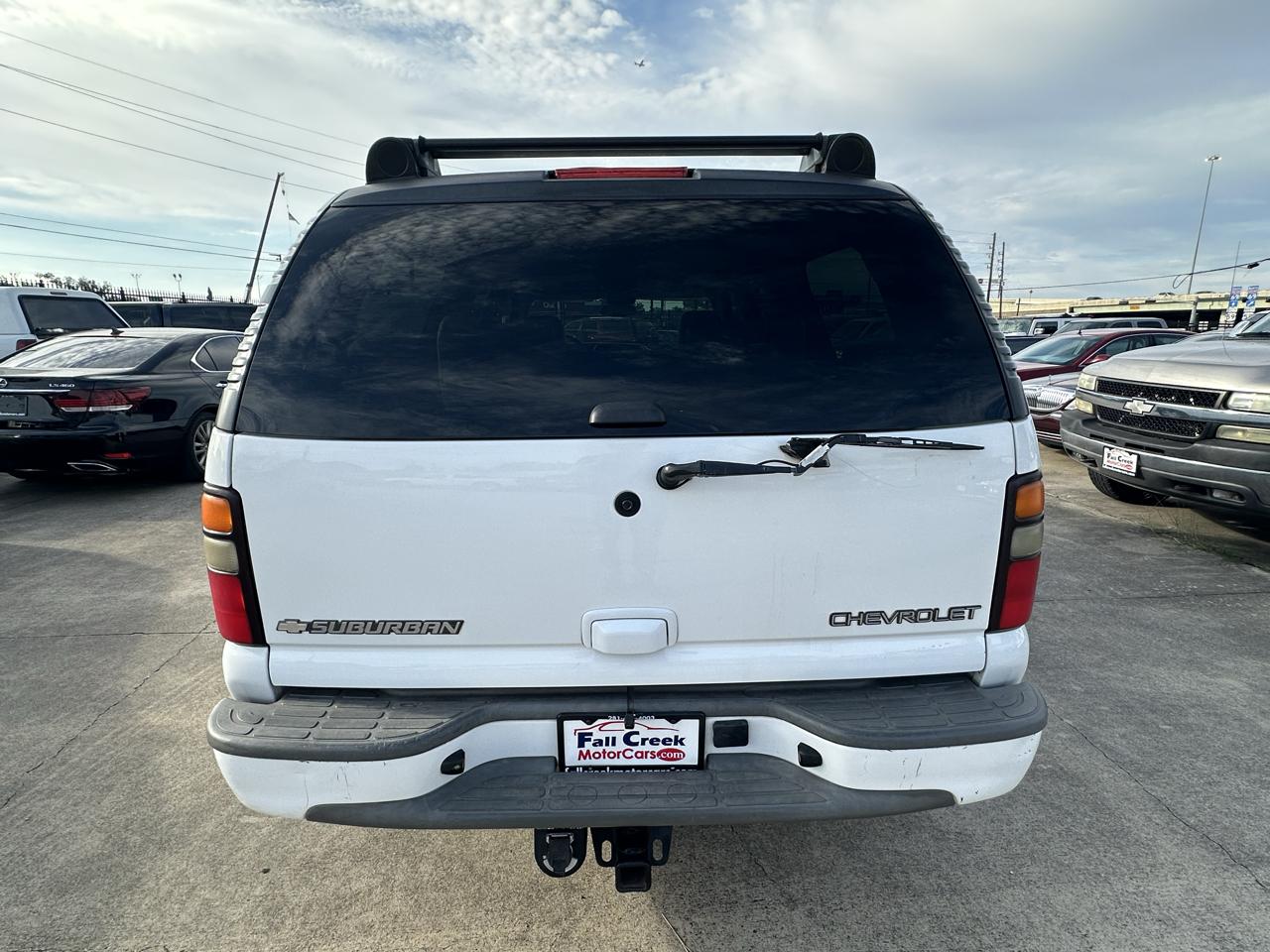Chevrolet Suburban 4dr 1500 2WD Z71 2005