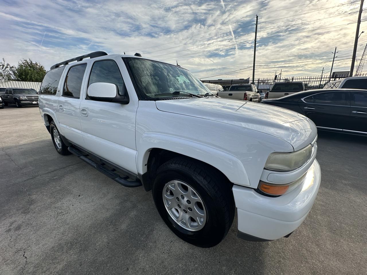 Chevrolet Suburban 4dr 1500 2WD Z71 2005
