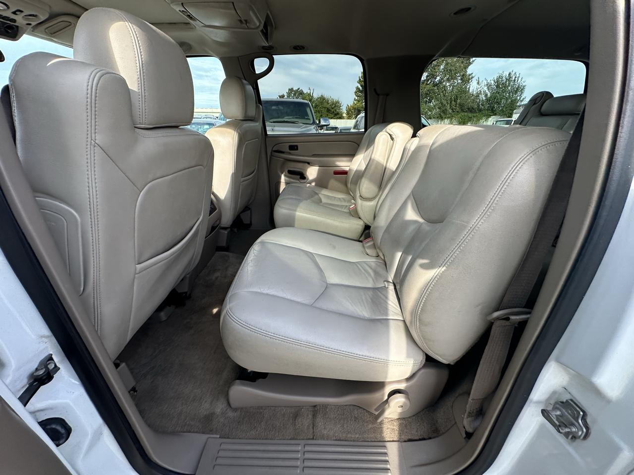 Chevrolet Suburban 4dr 1500 2WD Z71 2005