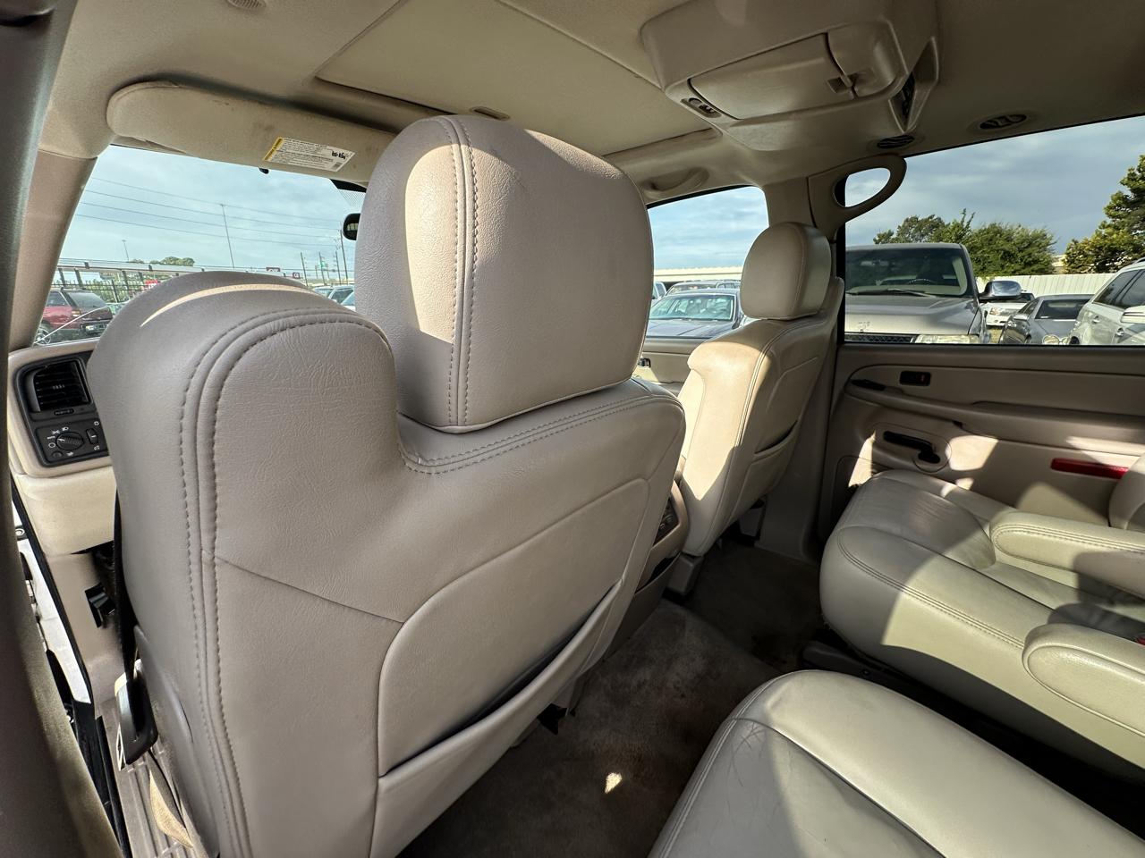 Chevrolet Suburban 4dr 1500 2WD Z71 2005