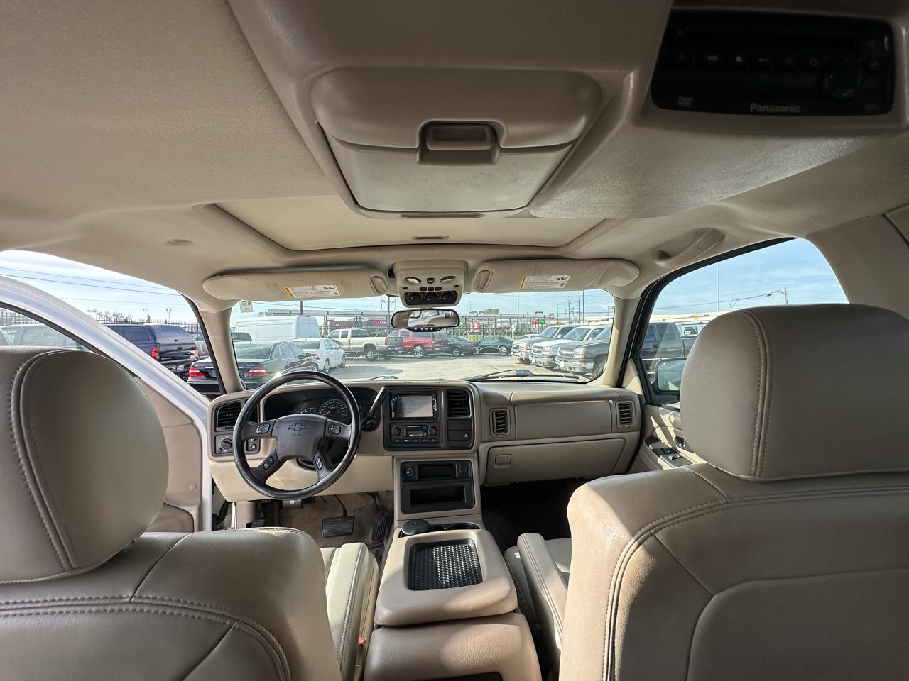 Chevrolet Suburban 4dr 1500 2WD Z71 2005