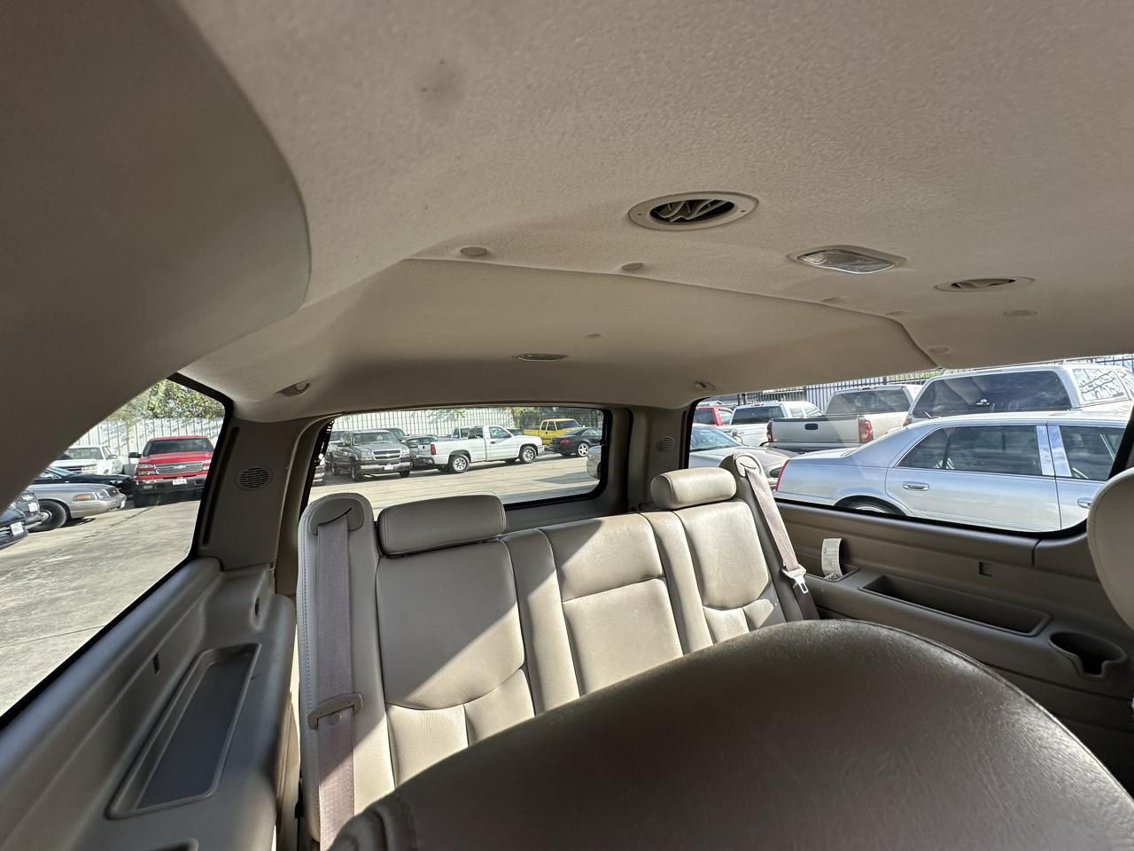 Chevrolet Suburban 4dr 1500 2WD Z71 2005