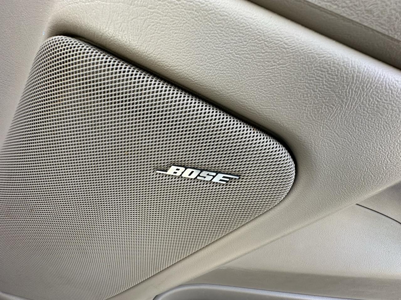 Chevrolet Suburban 4dr 1500 2WD Z71 2005