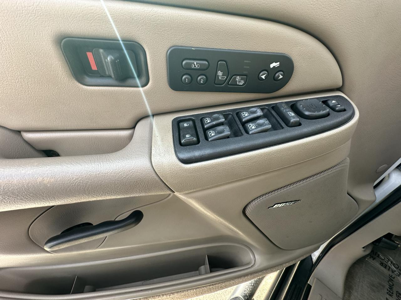 Chevrolet Suburban 4dr 1500 2WD Z71 2005