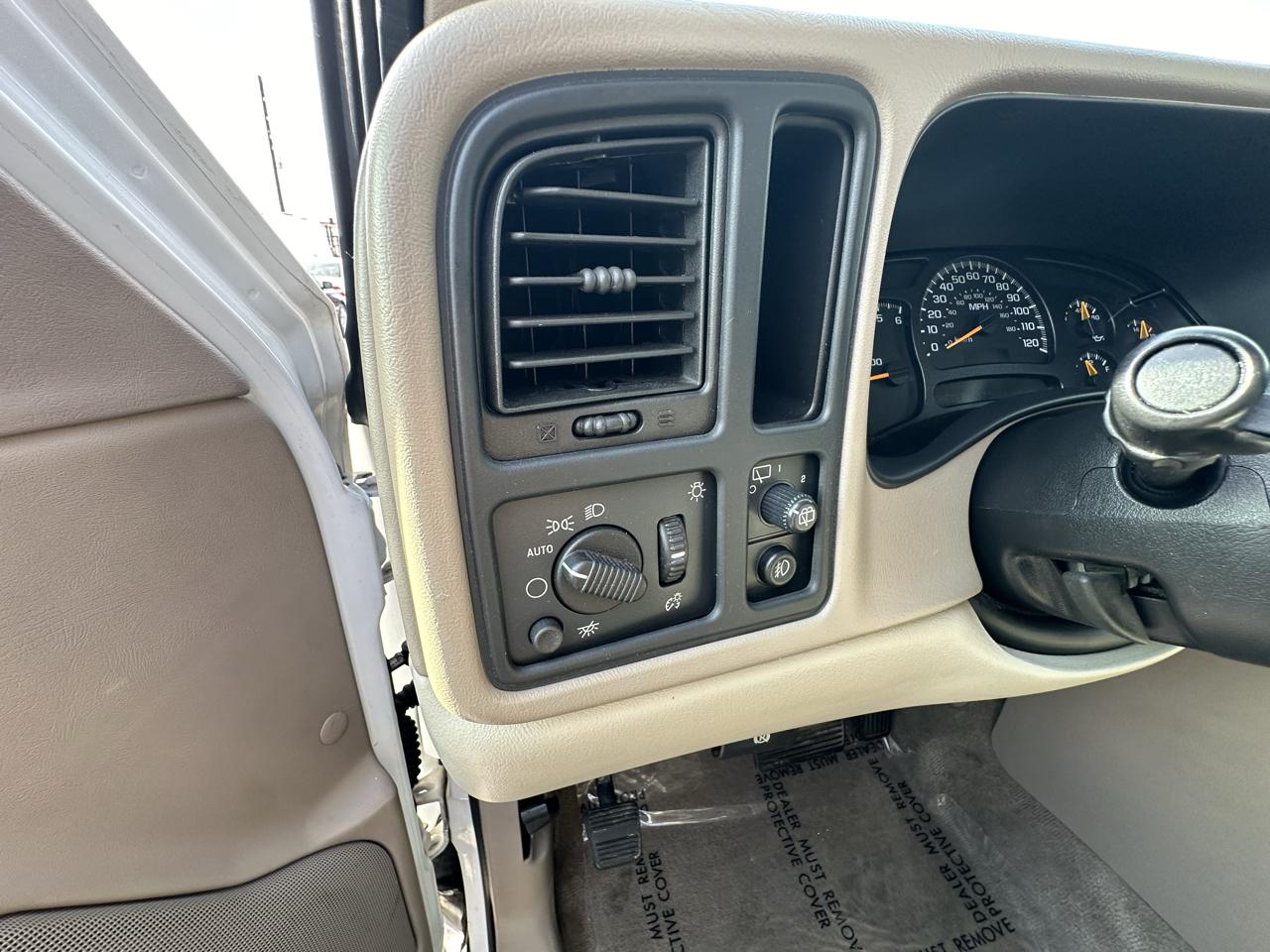 Chevrolet Suburban 4dr 1500 2WD Z71 2005