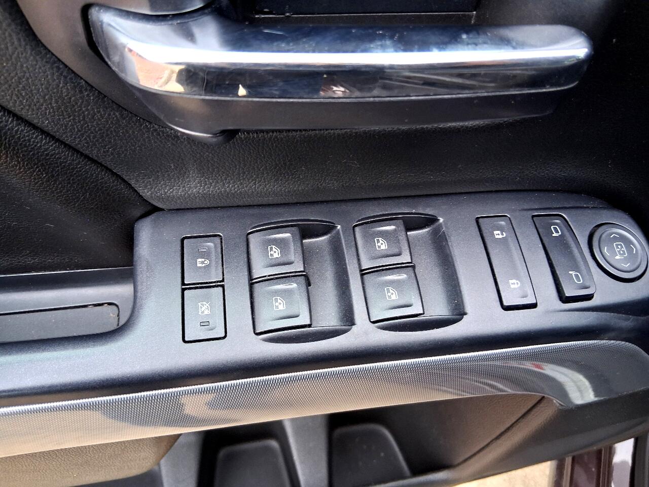 Chevrolet Silverado 1500 4WD Crew Cab 143.5" LT w/2LT 2016