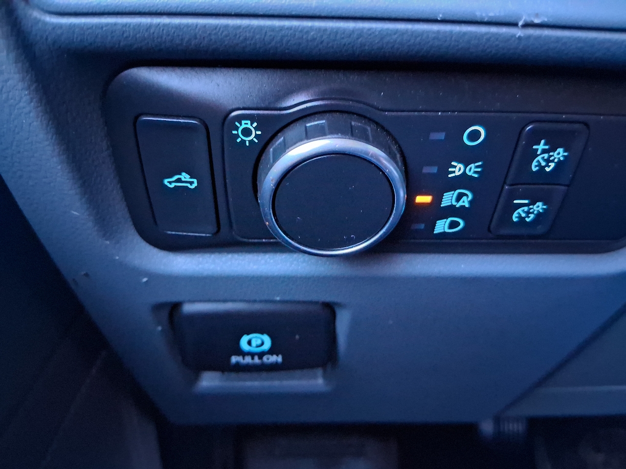 Ford F-150 XLT 2WD SuperCab 6.5' Box 2021