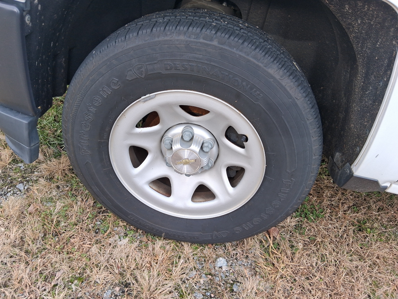 Chevrolet Silverado 1500 2WD Reg Cab 133.0" Work Truck 2017